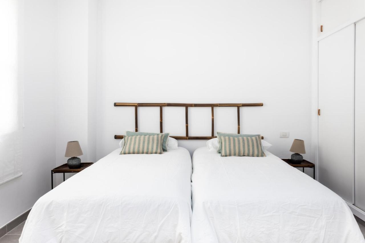 Home2Book Charming Center Apartment Santa Cruz Екстер'єр фото